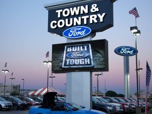 Corporate Signs custom lighted led pole pylon sign 300x225 300x225
