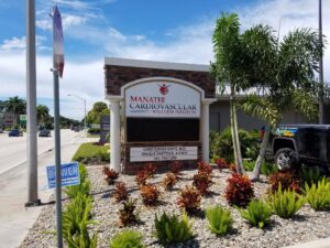outdoor monument sign